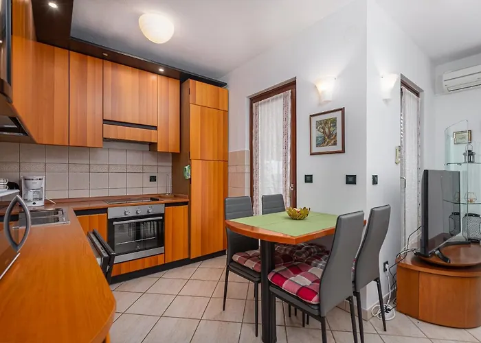 Sea View - Roberto *