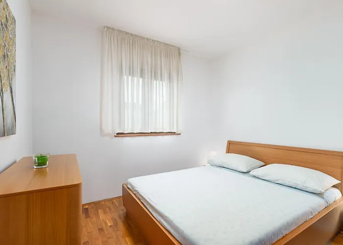 Sea View - Roberto 포레치